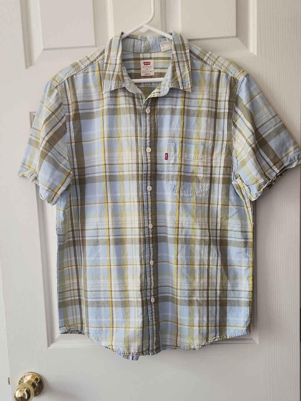 Levi's Light Blue, Green & Yellow Plaid Short-Sleeve Button-Down Shirt